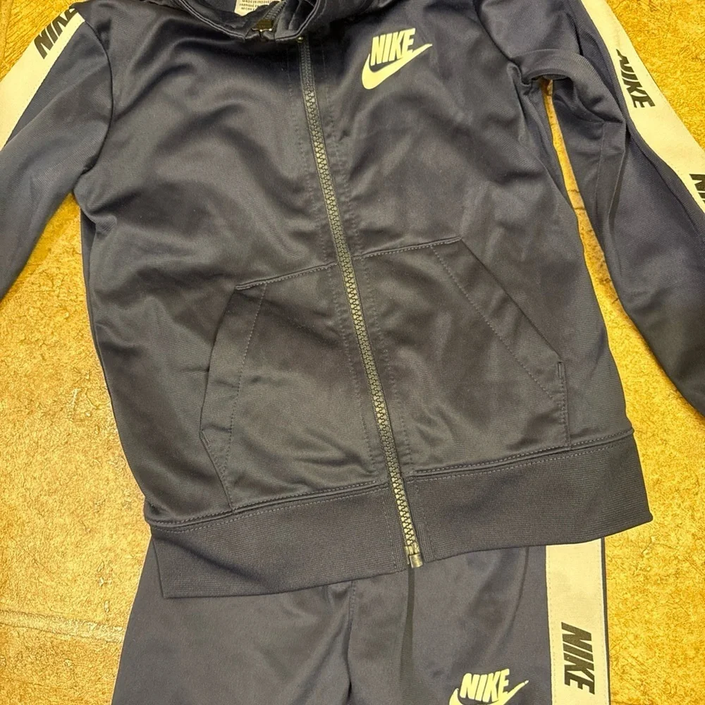 Nike Kids Navy and White Jogger Set